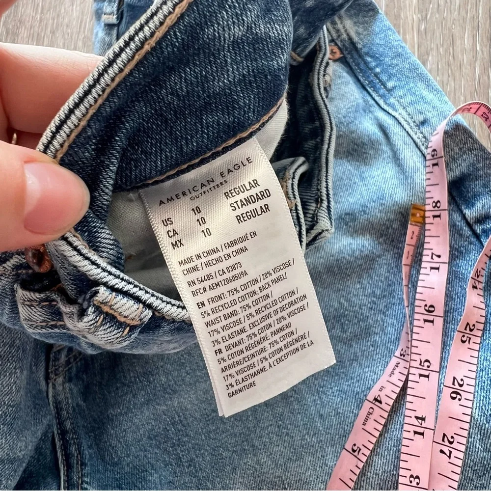 American eagle mom jean distressed - Picture 7 of 8